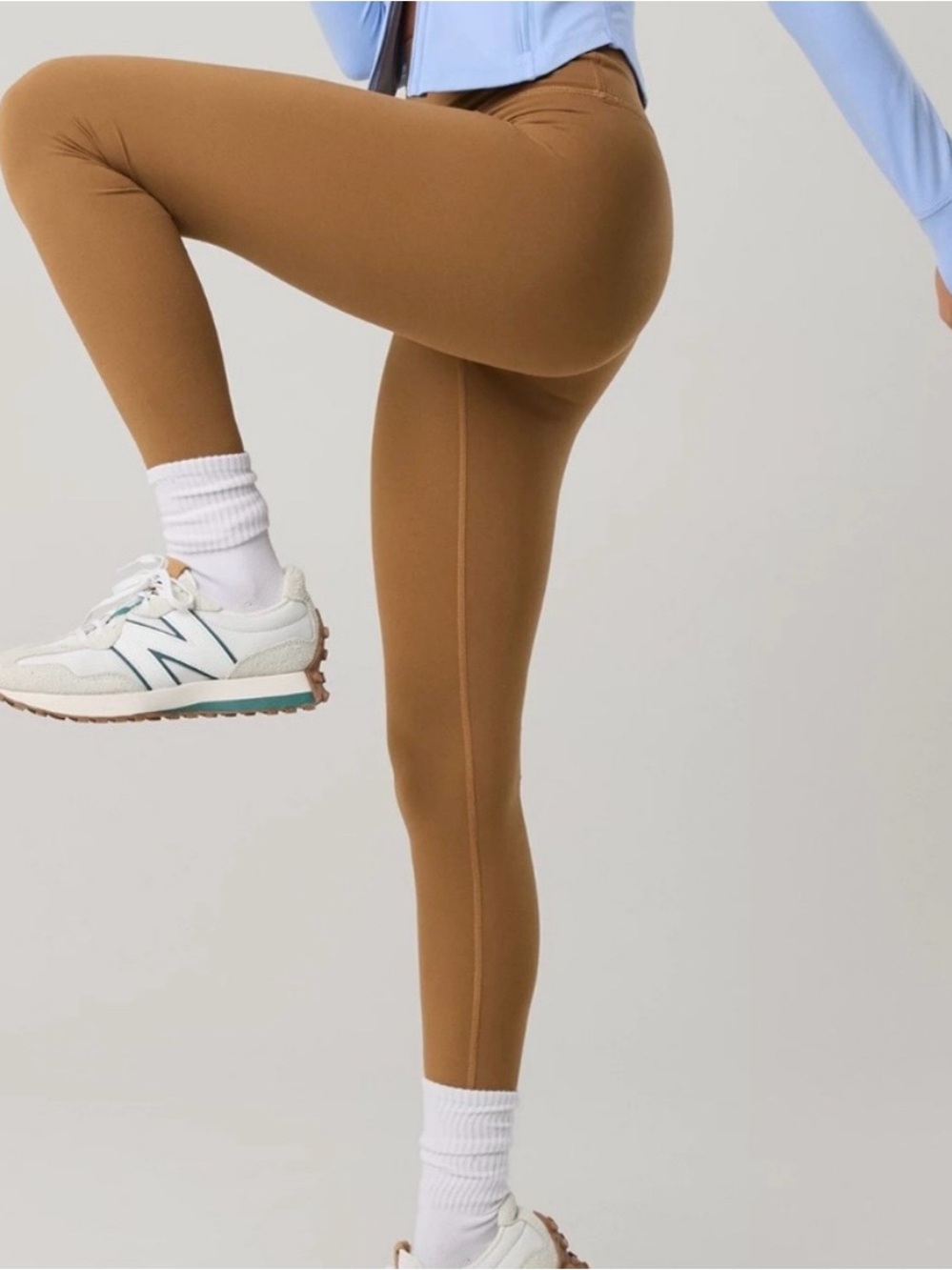 Aerie Offline The Hugger High-Rise Leggings in Camel (Size Small)